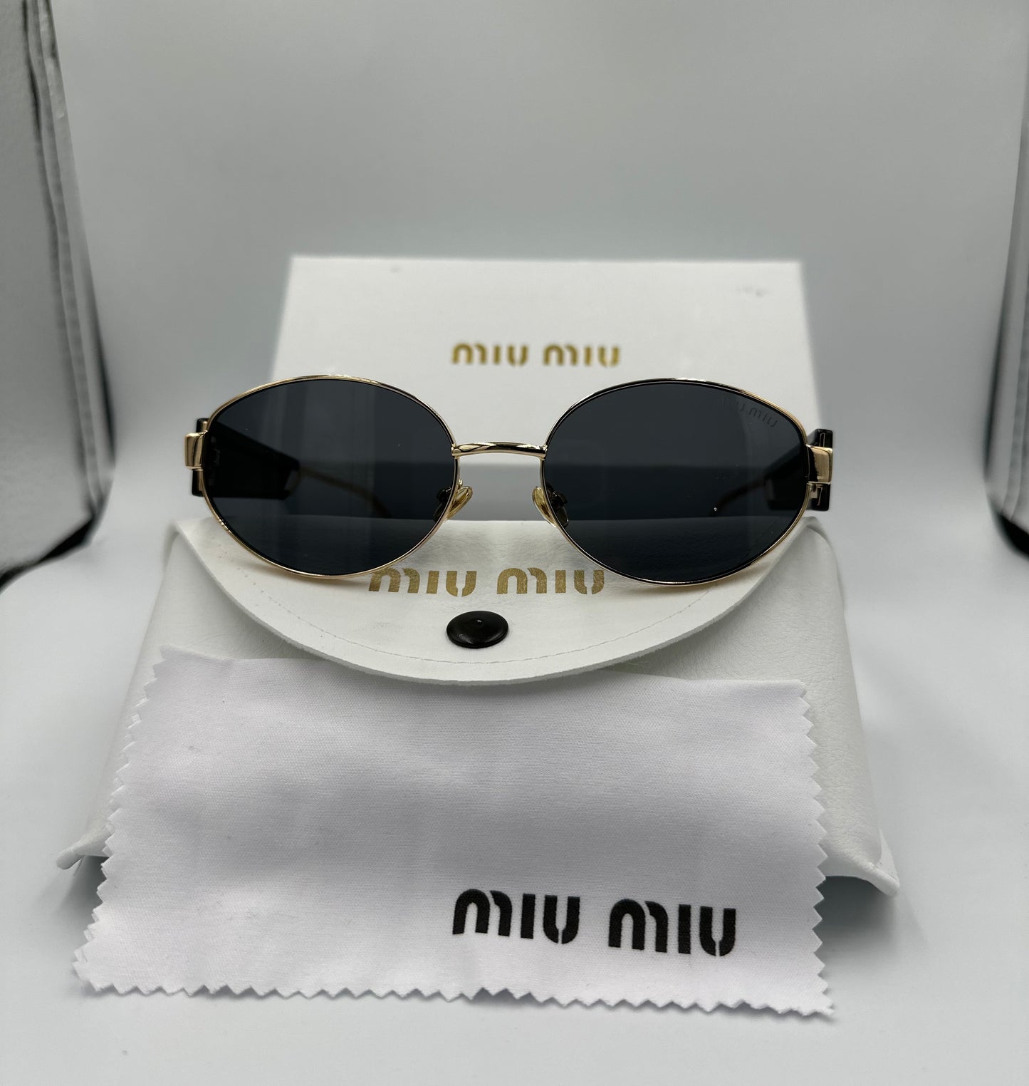 MIU MIU