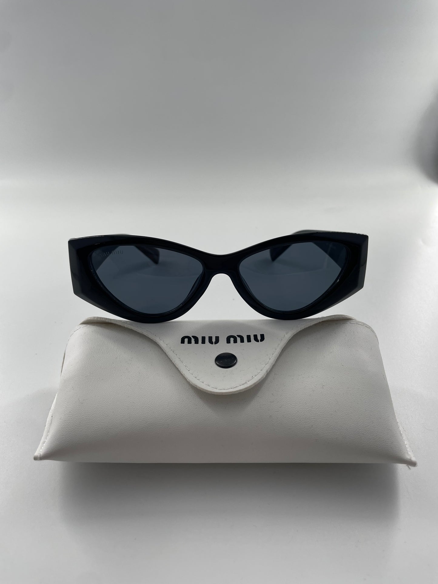 MIU MIU