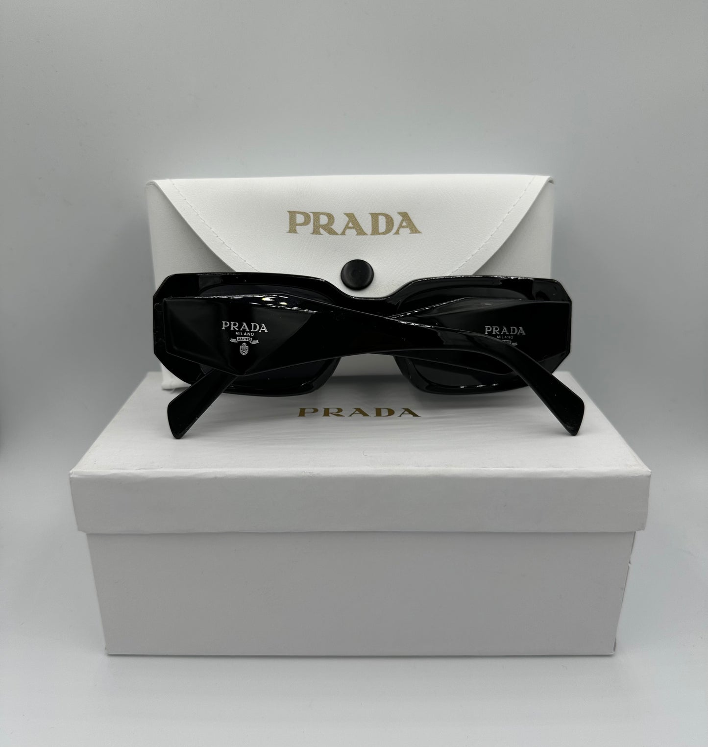 PRADA