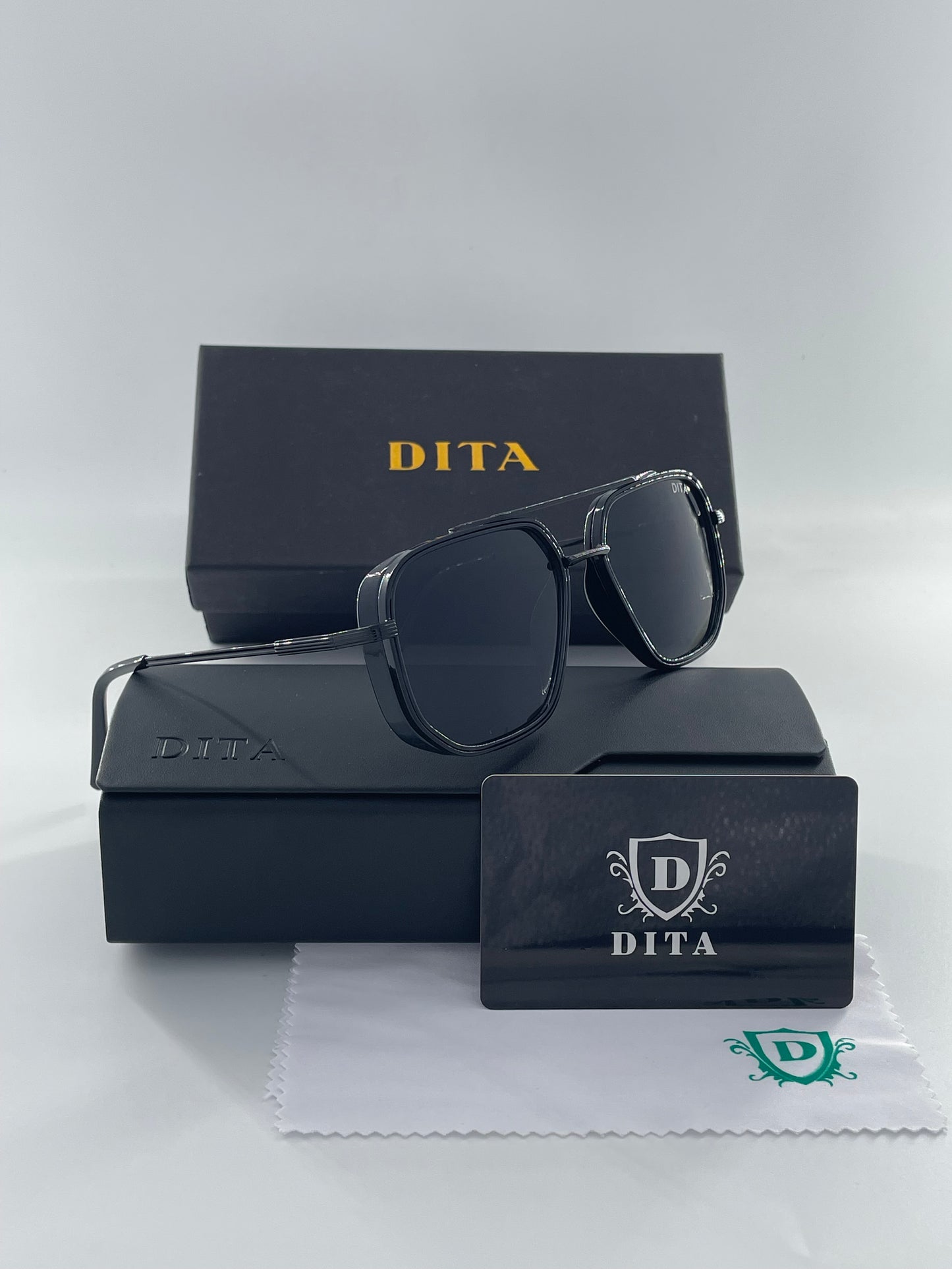 DITA MENS