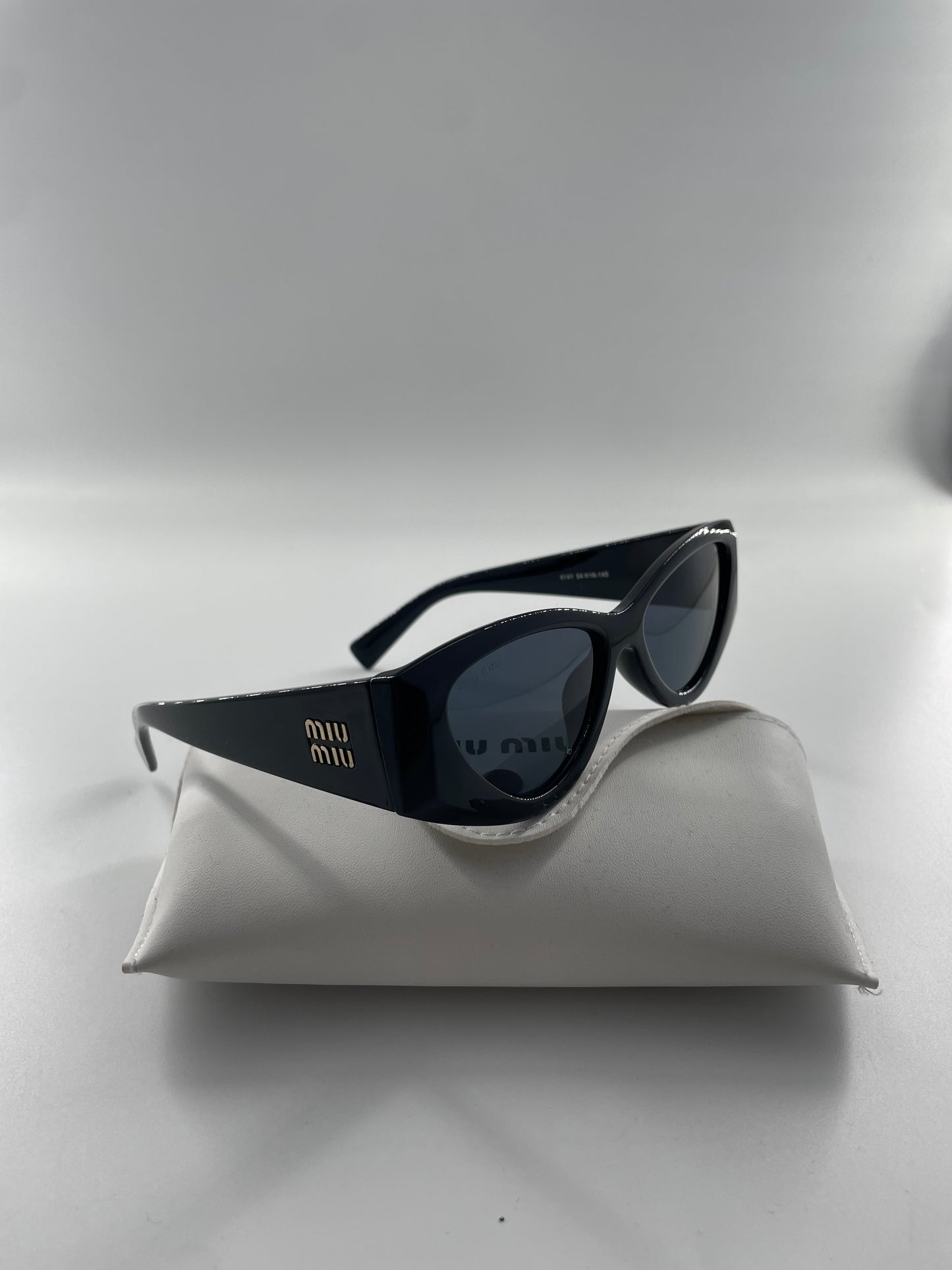 MIU MIU