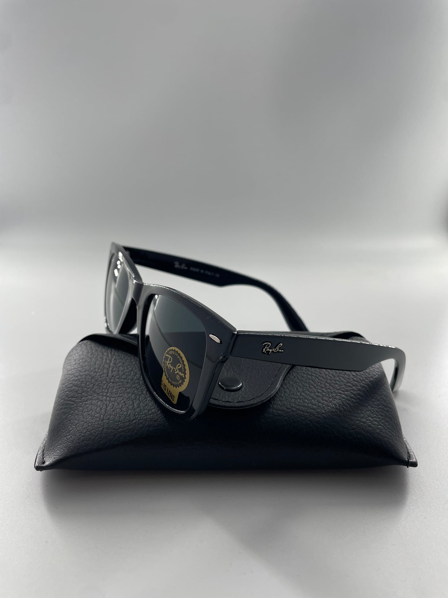 RAYBAN WAYFARER BLACK