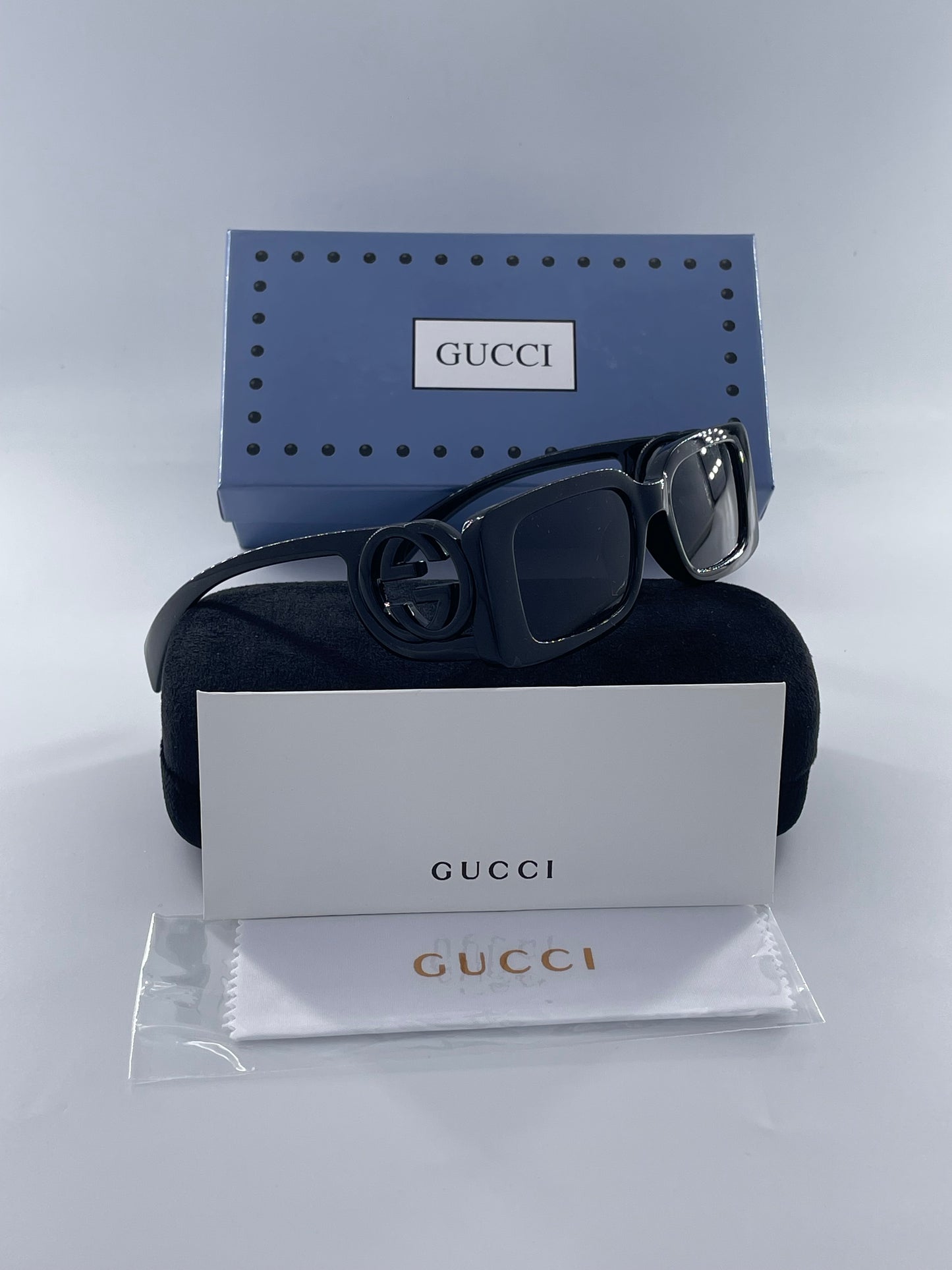 GUCCI