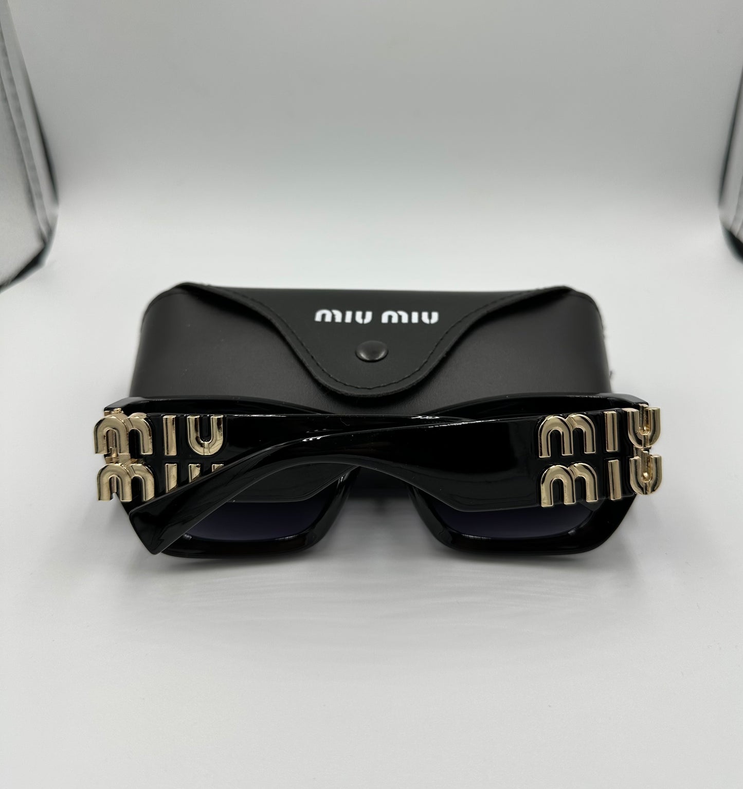 MIU MIU