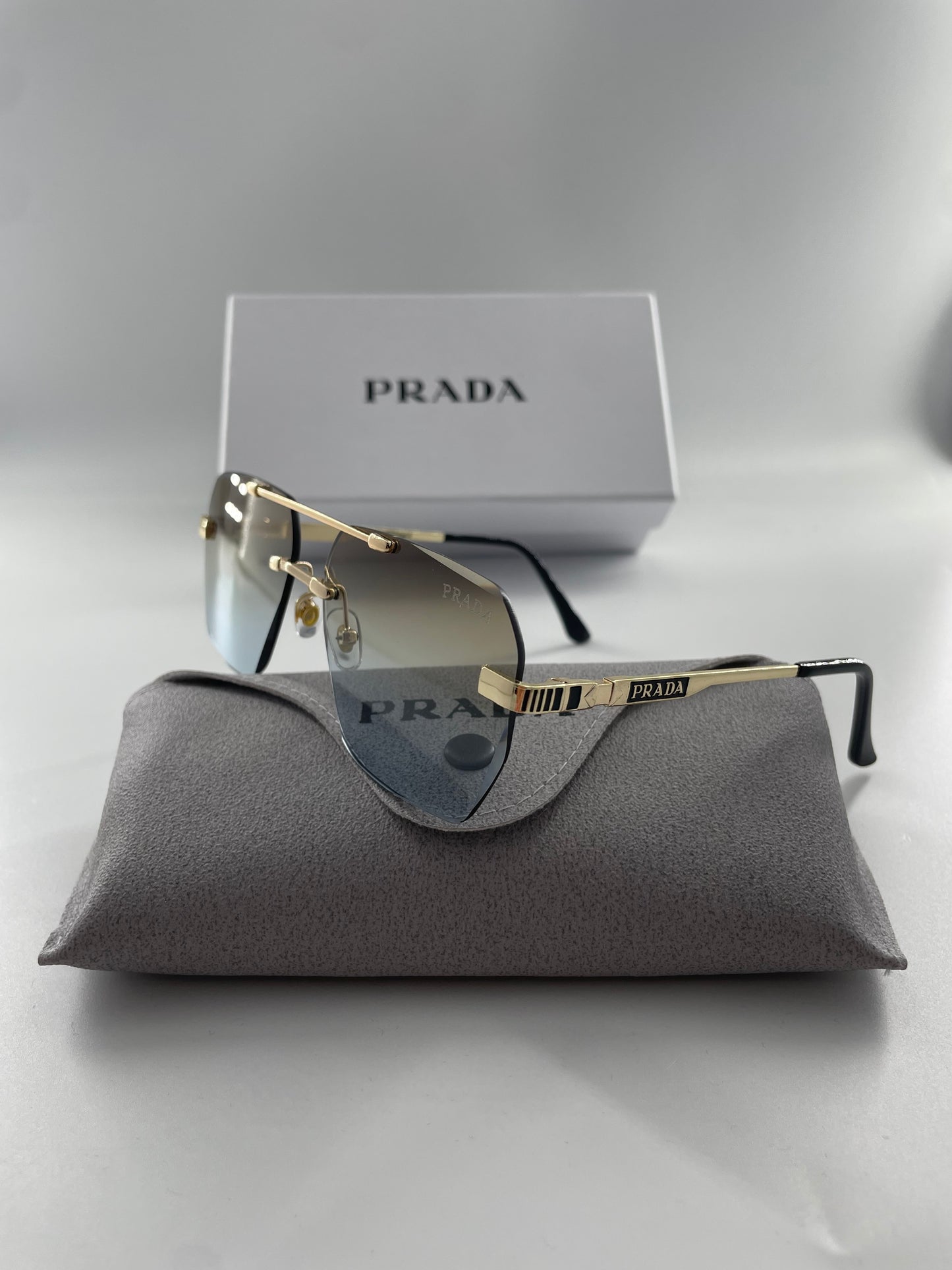 PRADA